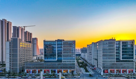奮進(jìn)“紅五月”！城發(fā)產(chǎn)業(yè)園項(xiàng)目建設(shè)力拼當(dāng)“夏”